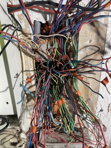 Remplacez votre tableau électrique triphasé