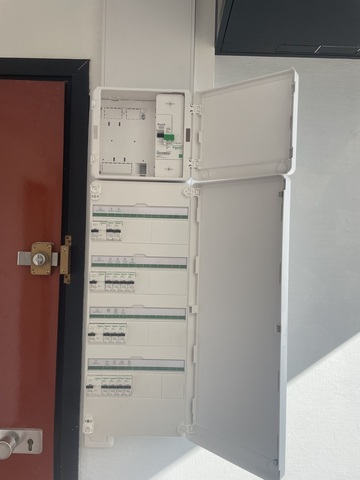 Rénovation complète de bureaux à Colomiers : installation électrique et climatisation performante